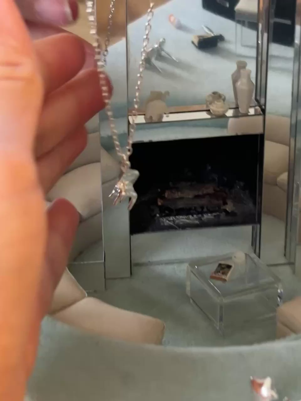 3D CHAIR CHARM NECKLACE